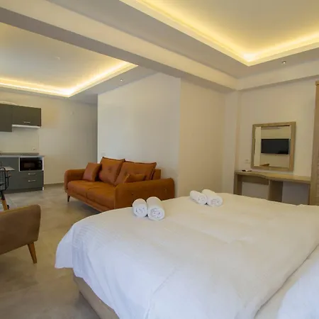 Pegasus & Hotel 3*